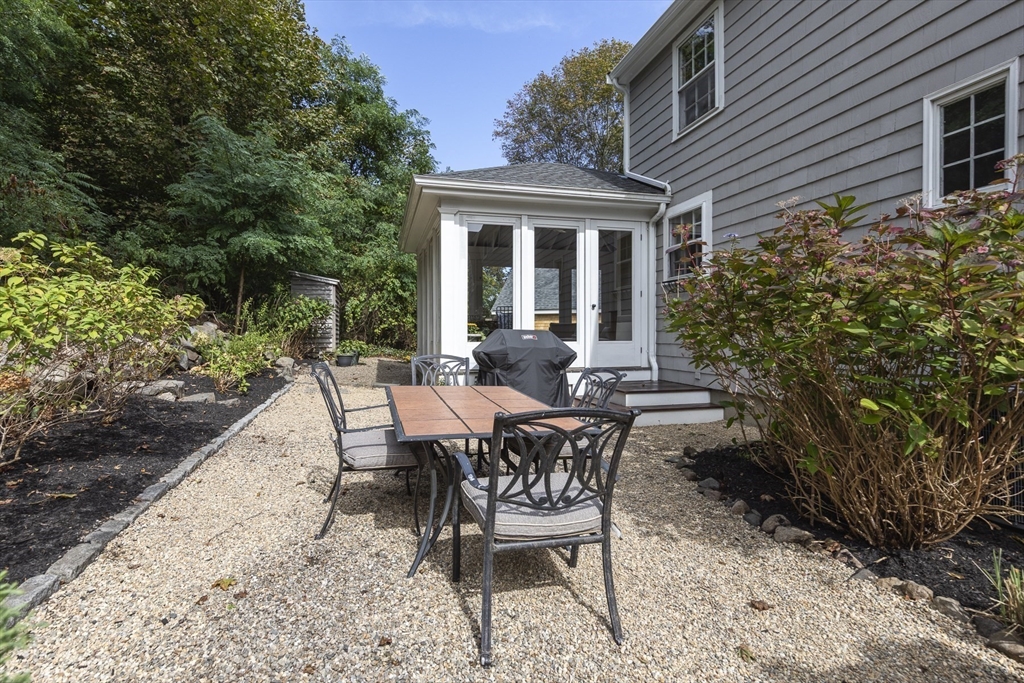 20 Cheever Ave