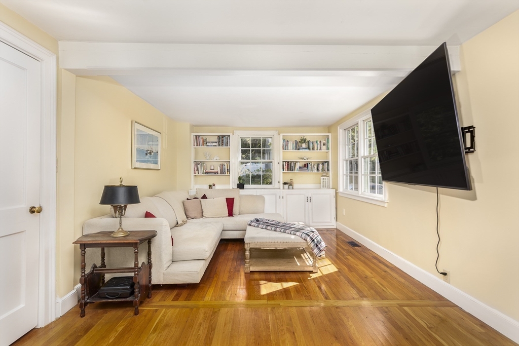 20 Cheever Ave