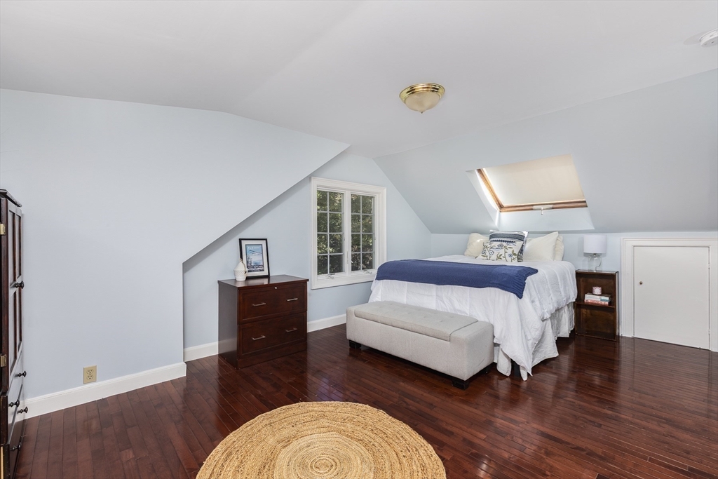 20 Cheever Ave