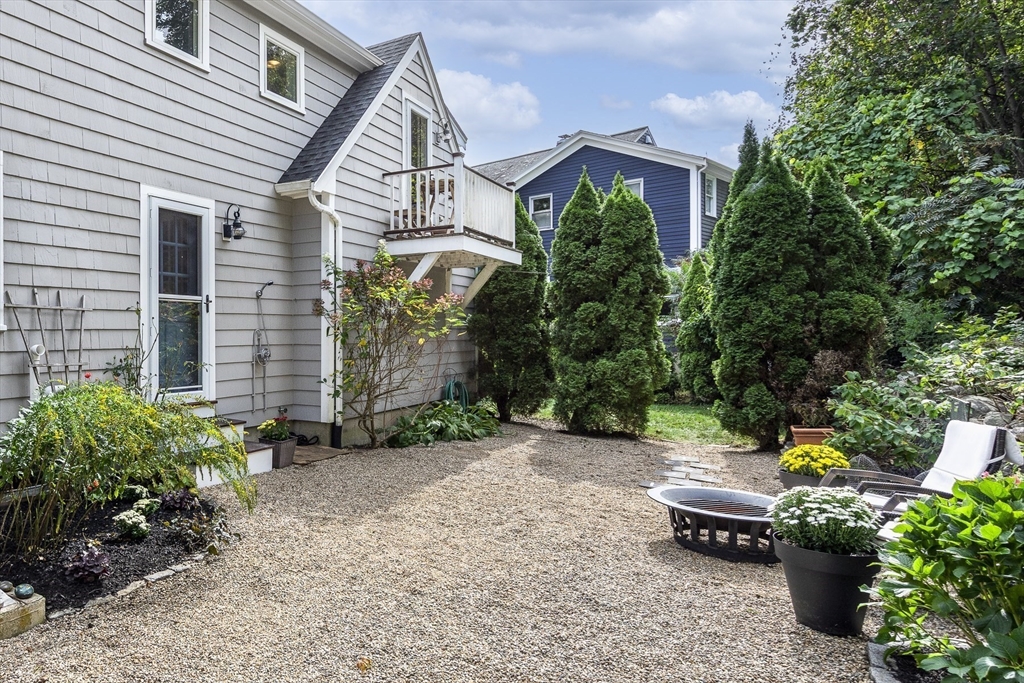 20 Cheever Ave
