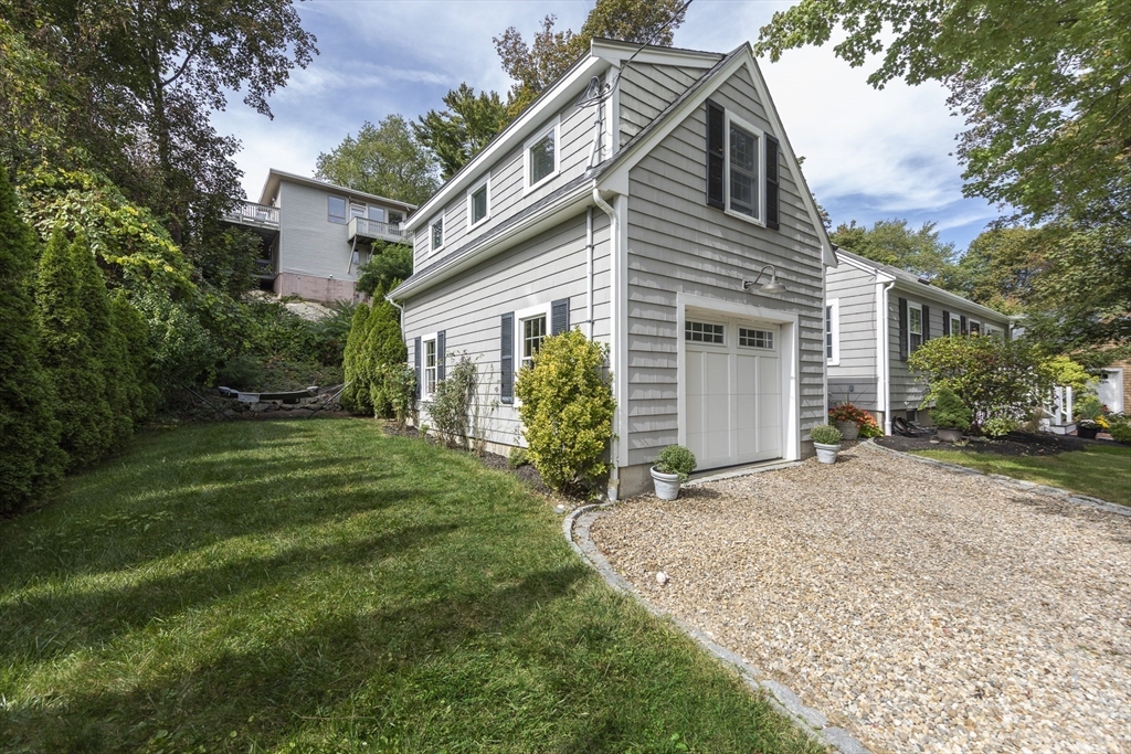 20 Cheever Ave