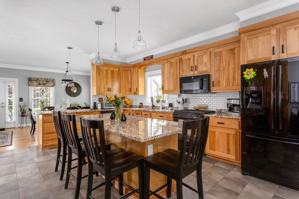 55 Lawrence Dr # 55