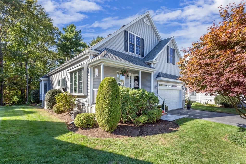 55 Lawrence Dr # 55