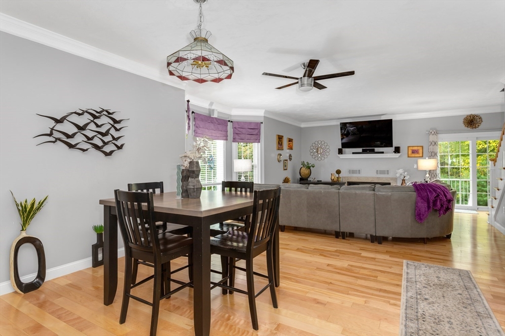 55 Lawrence Dr # 55