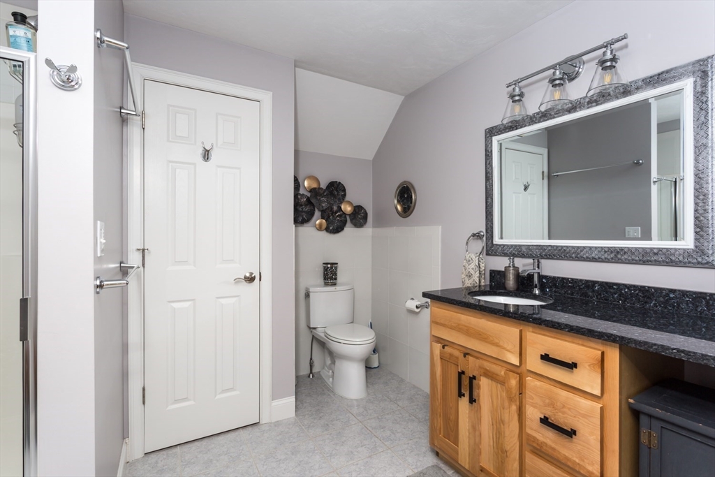 55 Lawrence Dr # 55