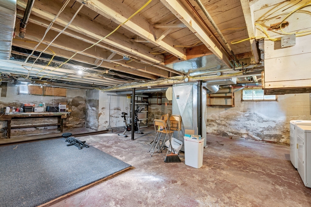 16 Lyman St