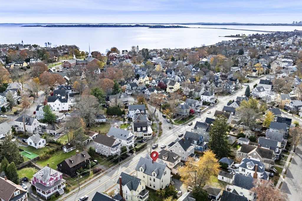 98 Paradise Rd