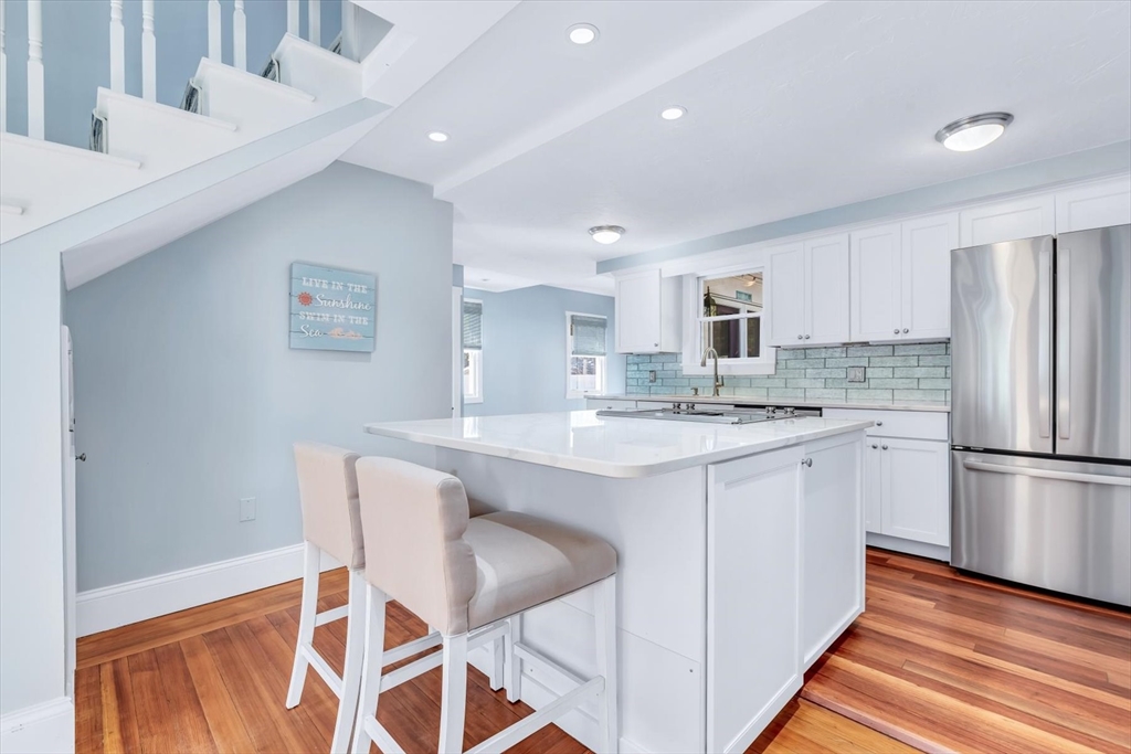 22 Bay View Ave
