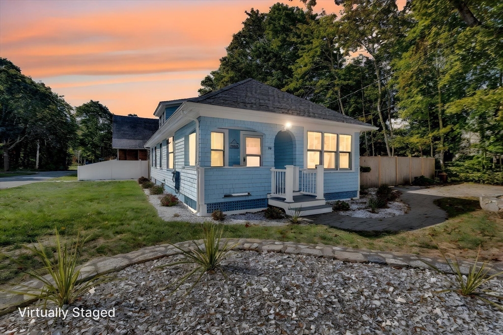 22 Bay View Ave
