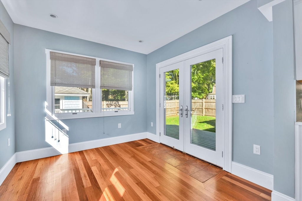 22 Bay View Ave