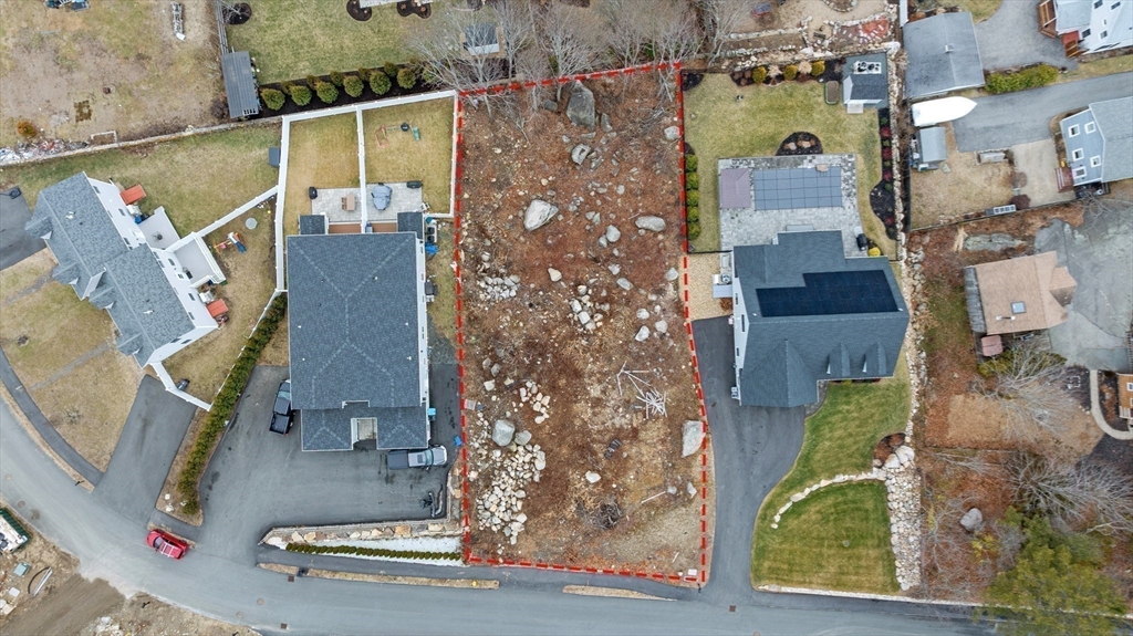 3 Deacon Farm Ln