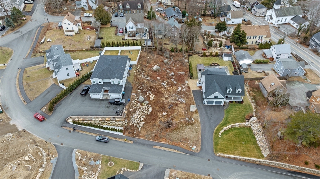 3 Deacon Farm Ln