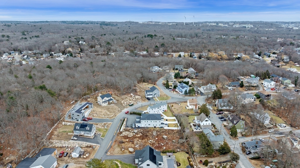 3 Deacon Farm Ln