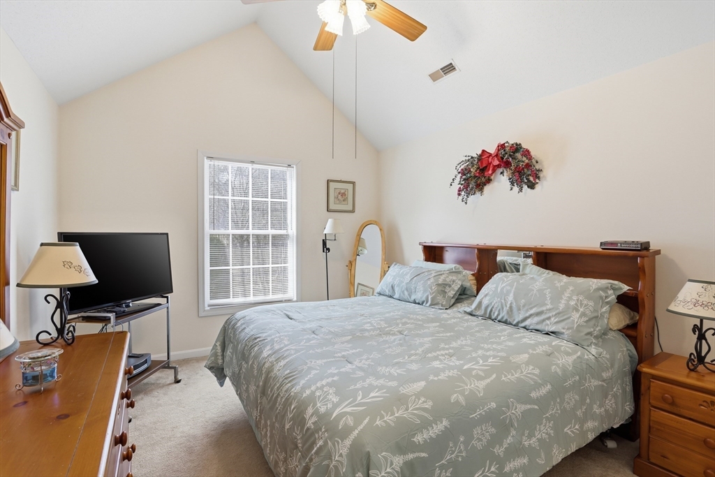 24 Farrwood Pl # 24