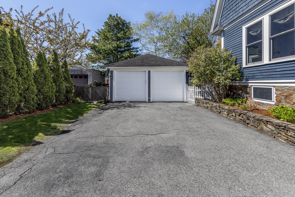 39 Clifton Avenue