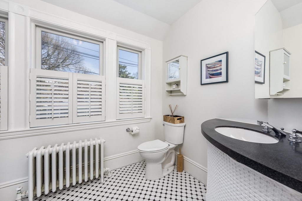 39 Clifton Avenue
