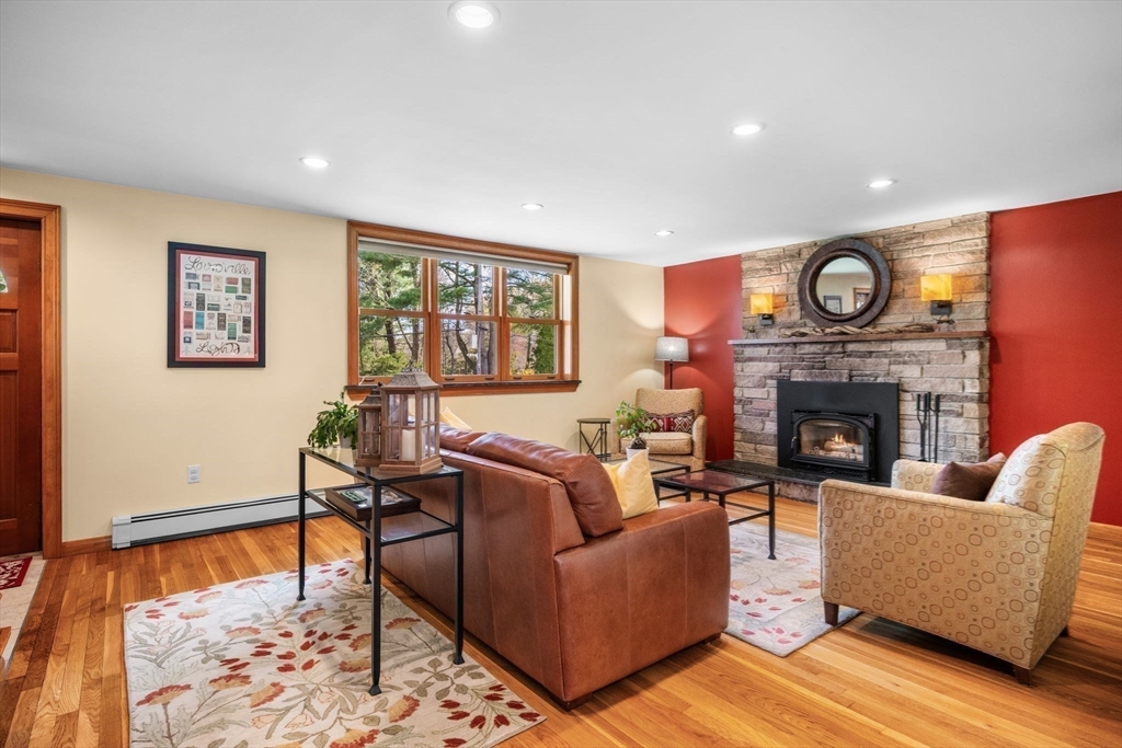 7 Patti Rd