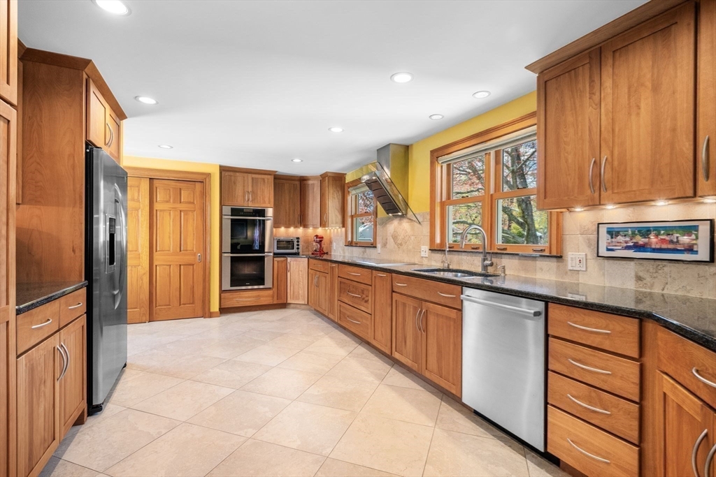 7 Patti Rd