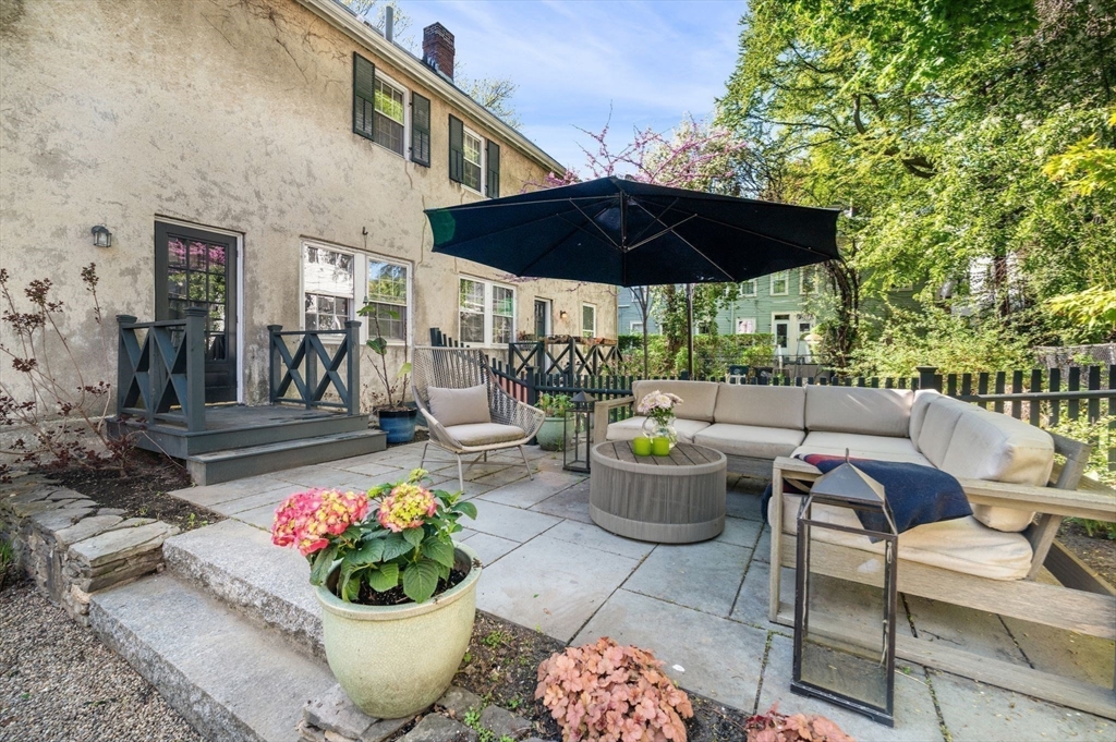 3 Orne Sq # 3