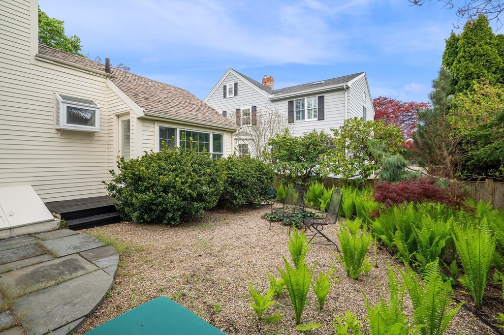 26 Pickwick Rd