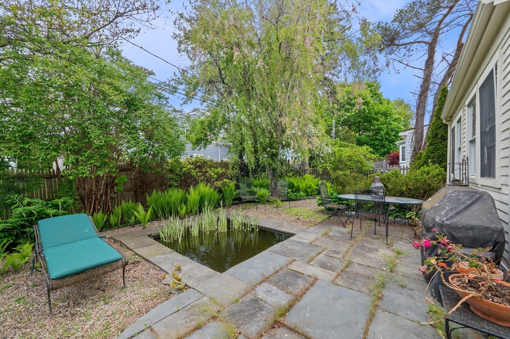 26 Pickwick Rd