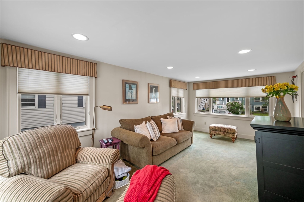 24 Muriel Rd