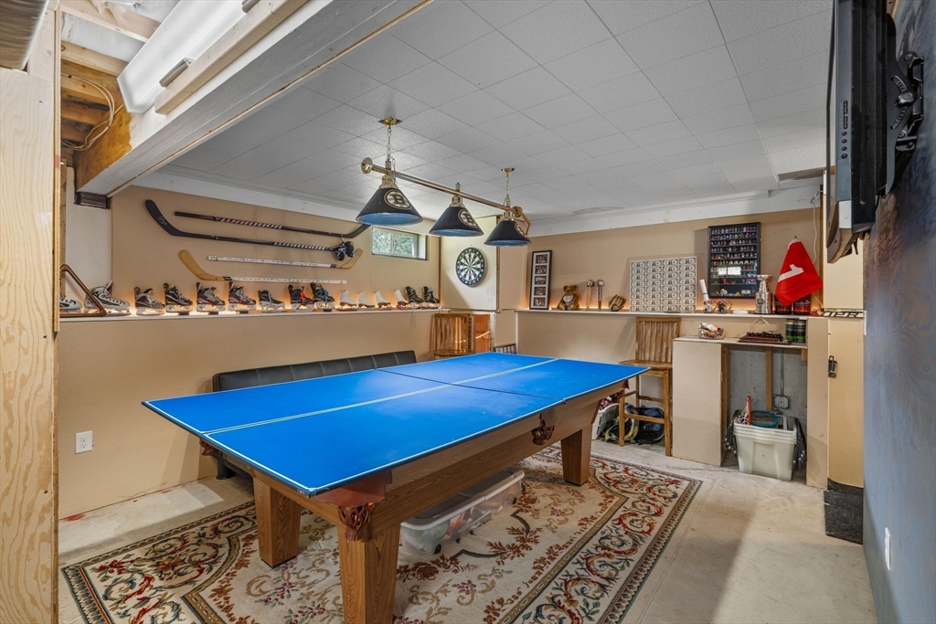 12 Olde Taverne Lane