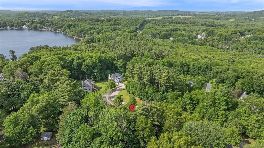 12 Olde Taverne Lane
