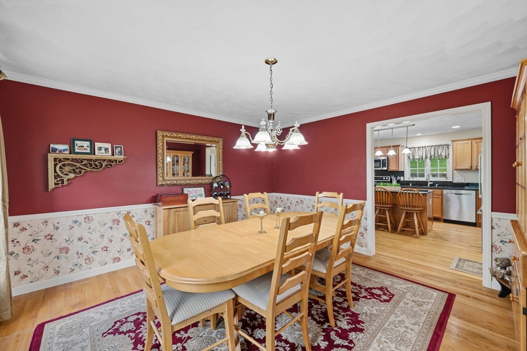 12 Olde Taverne Lane