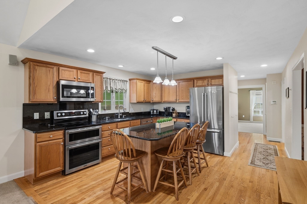 12 Olde Taverne Lane