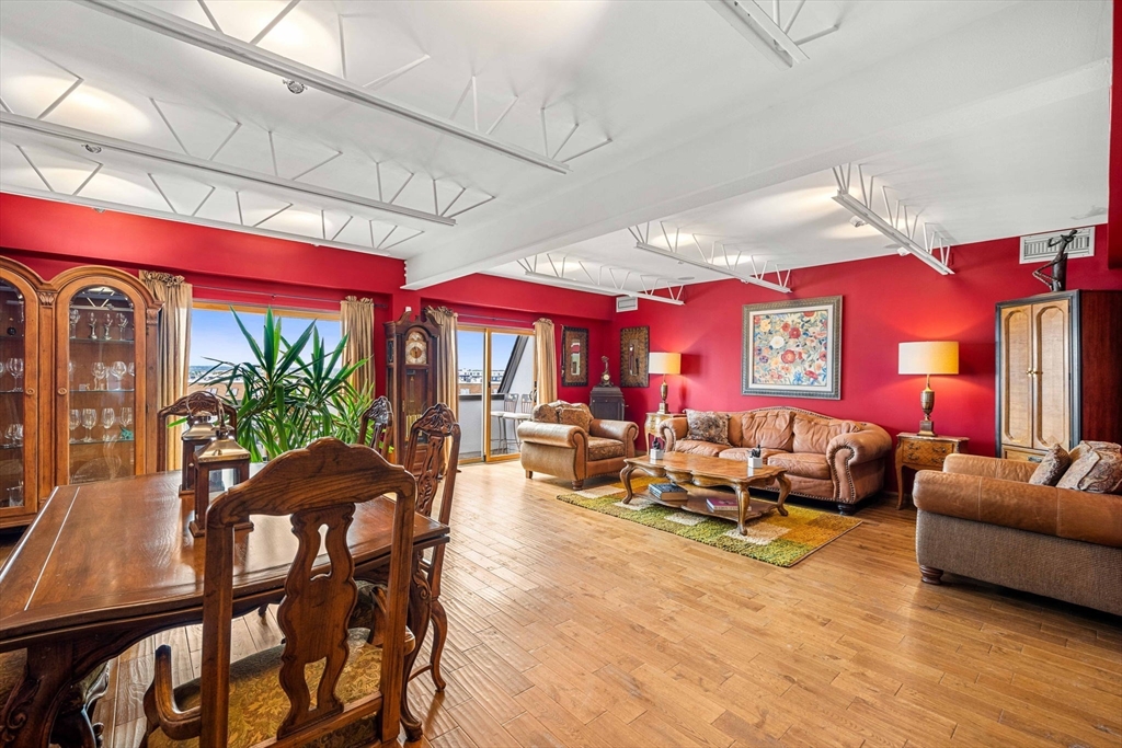 150 Lynnway # 702