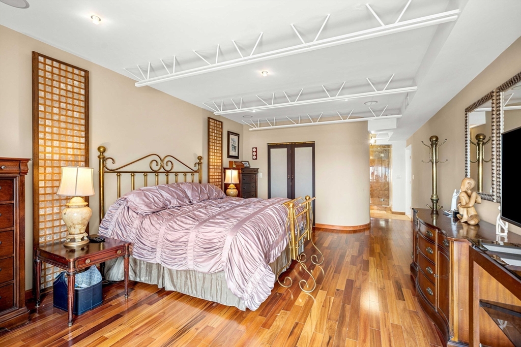 150 Lynnway # 702