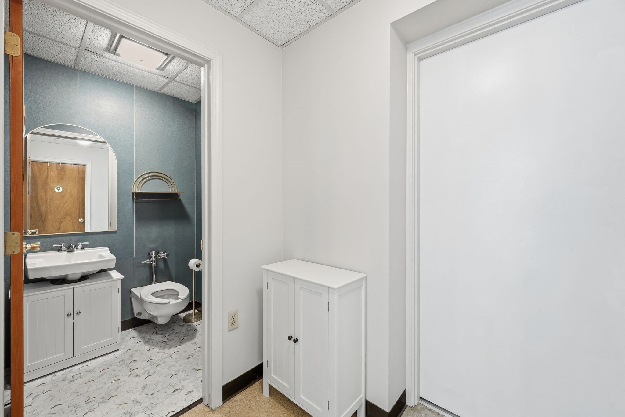 20 Central St # 106