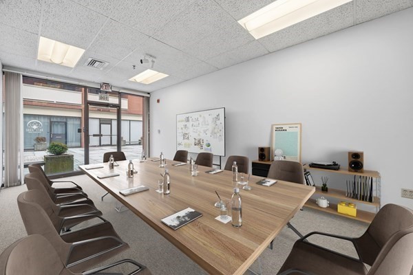 20 Central St # 106
