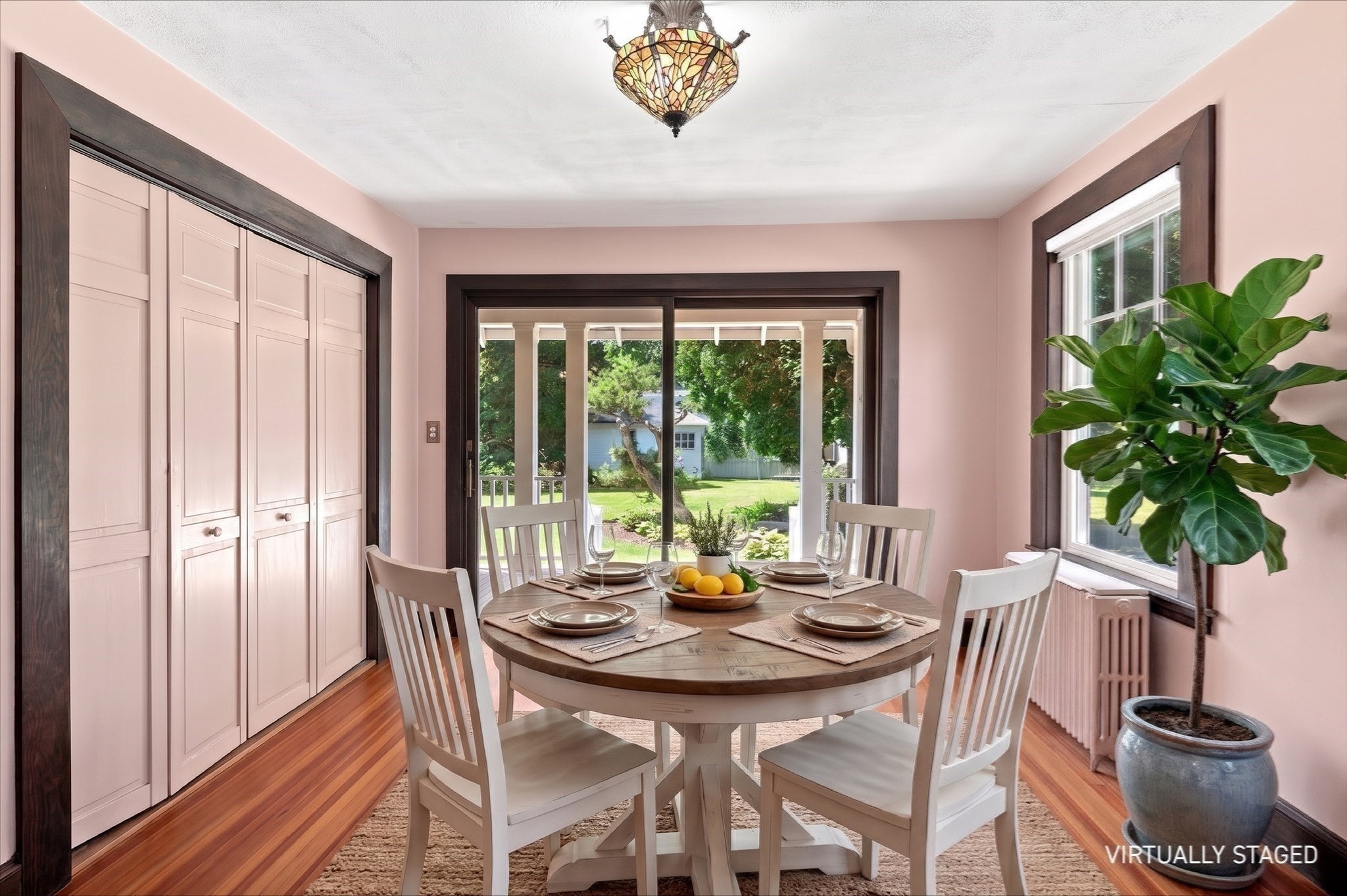 5 Ticehurst Ln