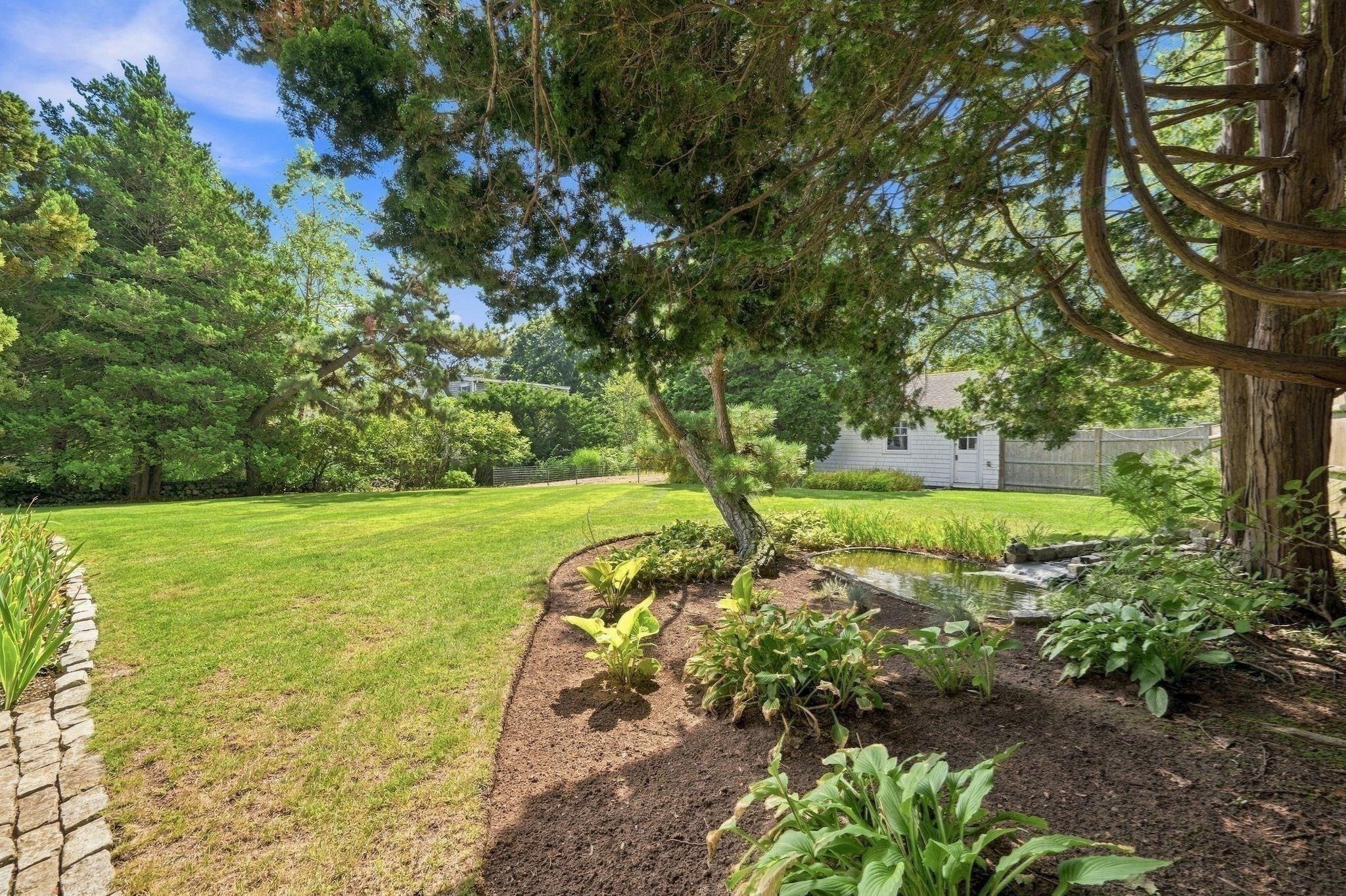 5 Ticehurst Ln