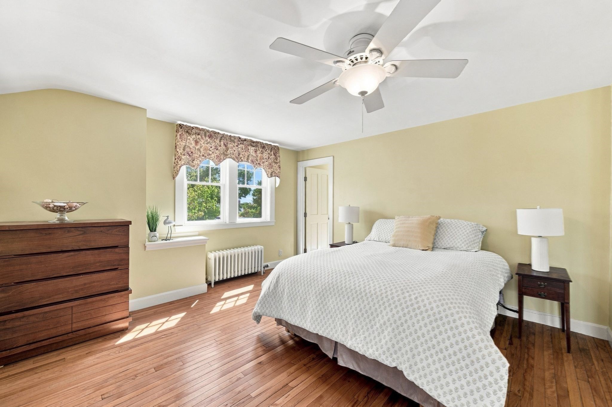 5 Ticehurst Ln