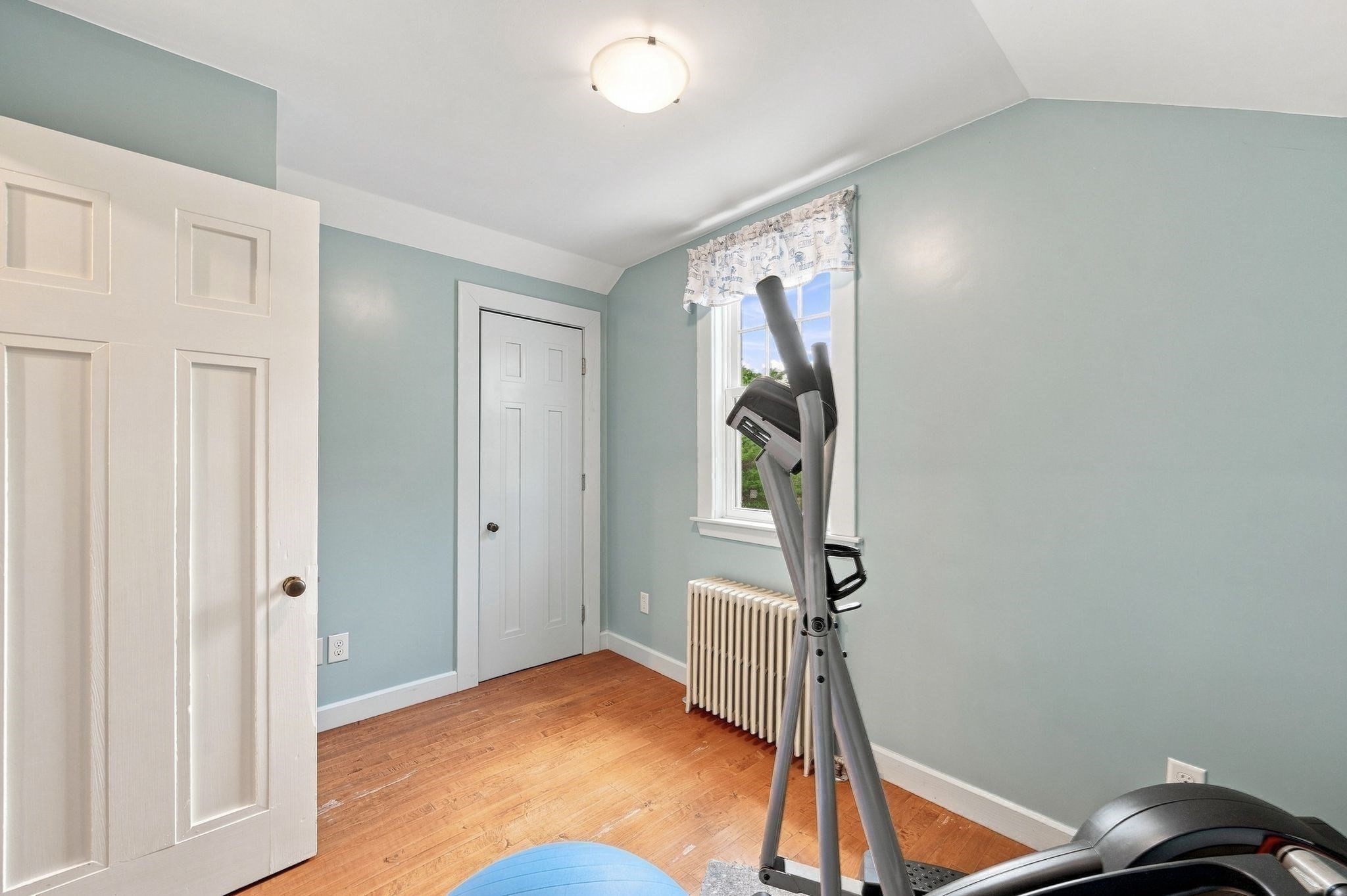 5 Ticehurst Ln