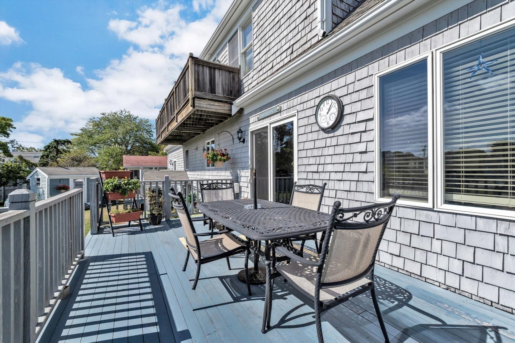 15 Iyanough Rd