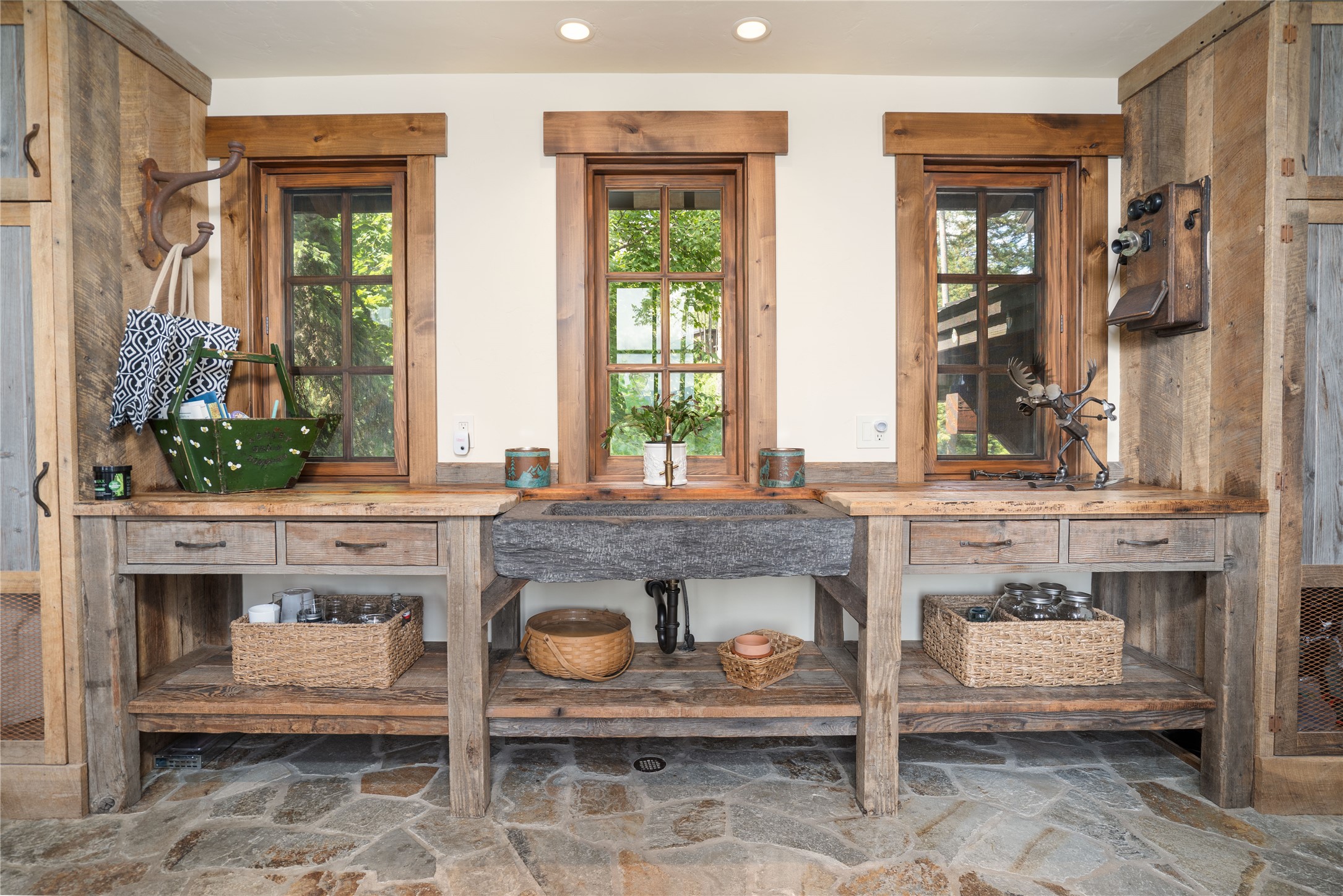 1263 Spencer Ridge Road