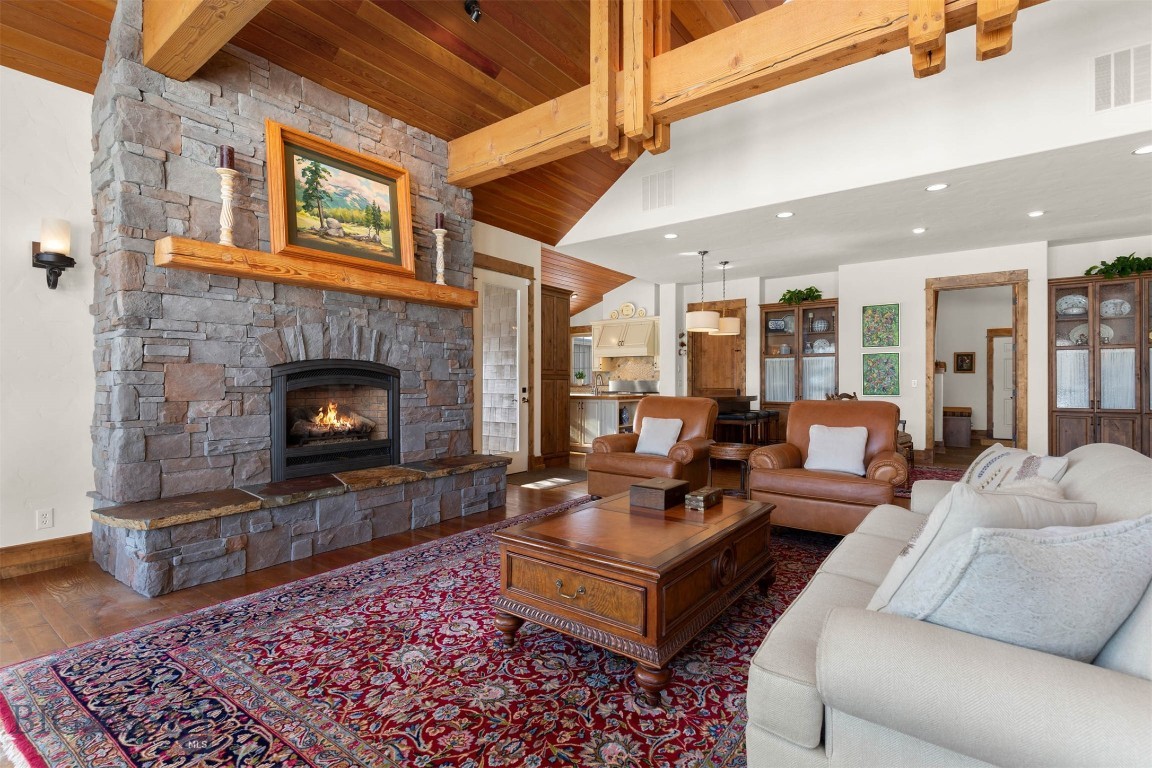 430 Rocking Horse Drive