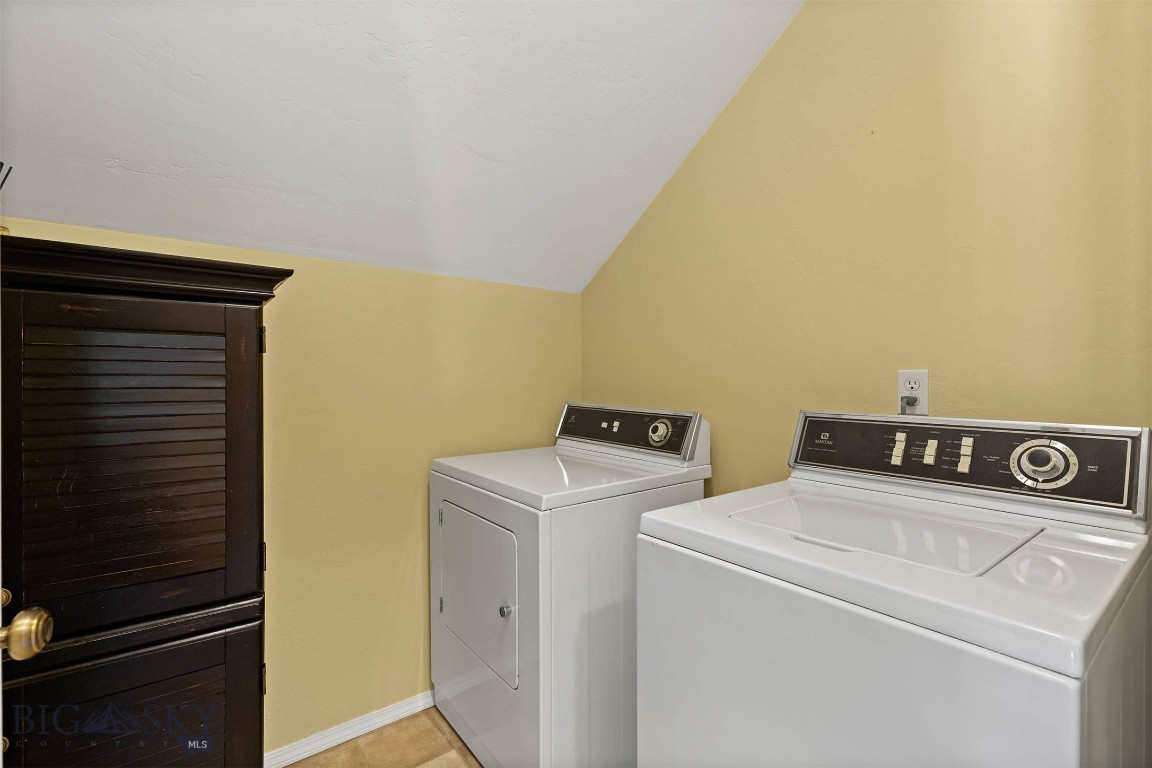 430 Rocking Horse Drive