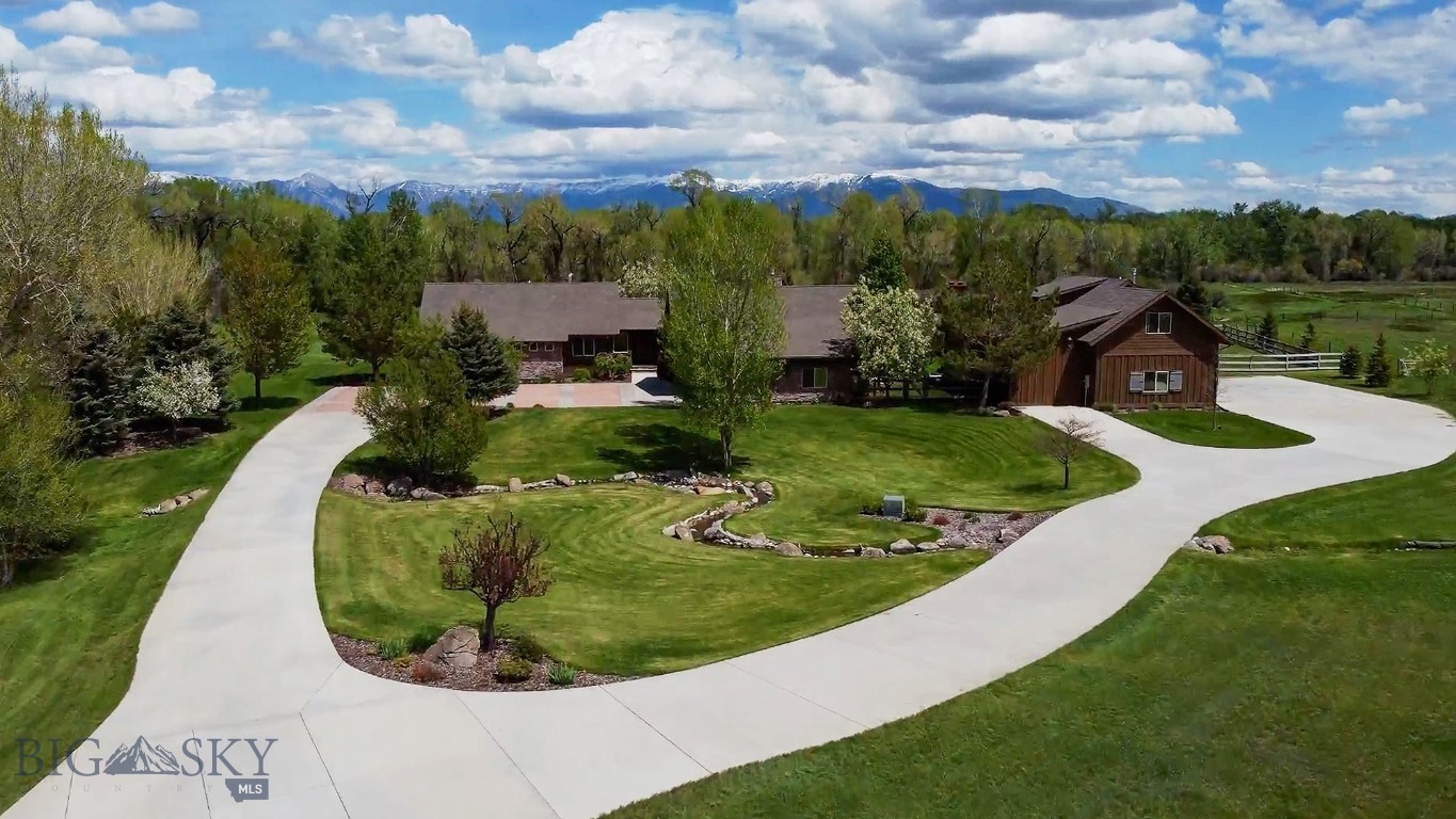 430 Rocking Horse Drive