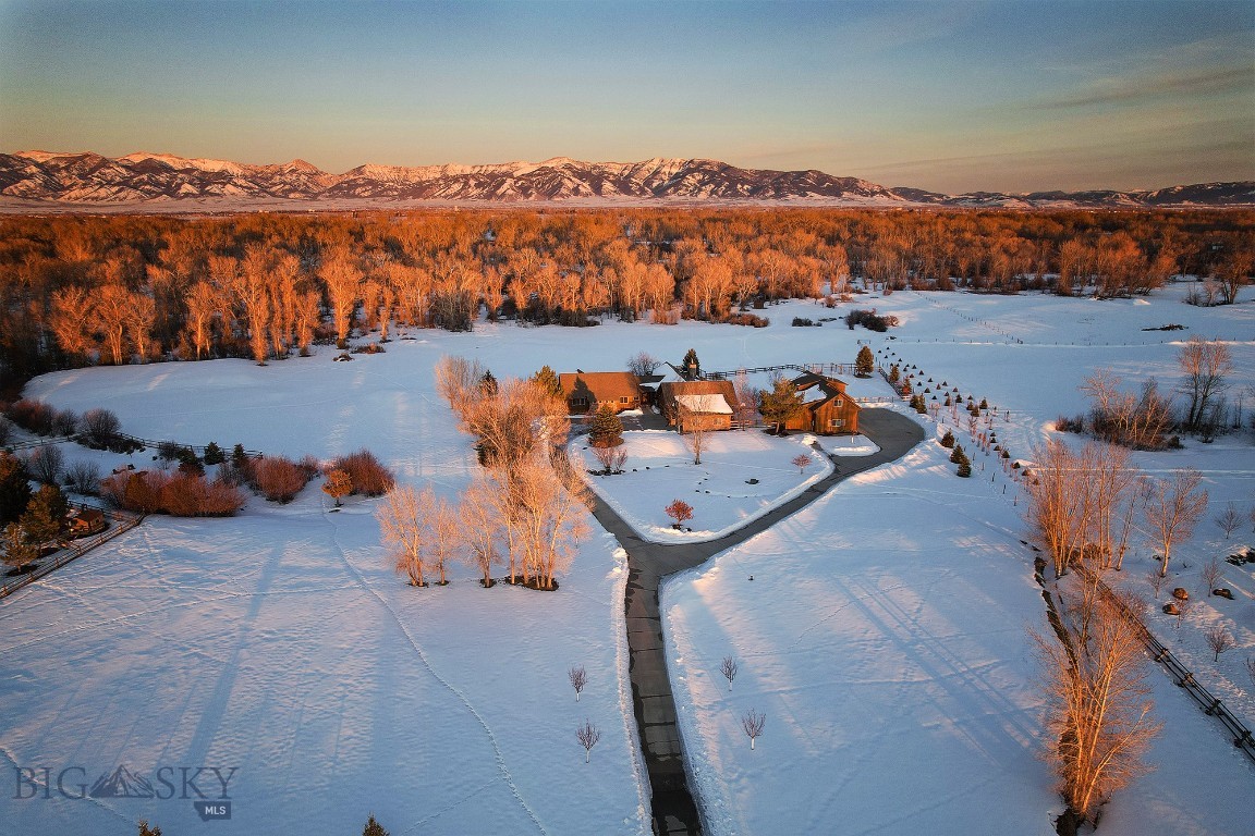 430 Rocking Horse Drive