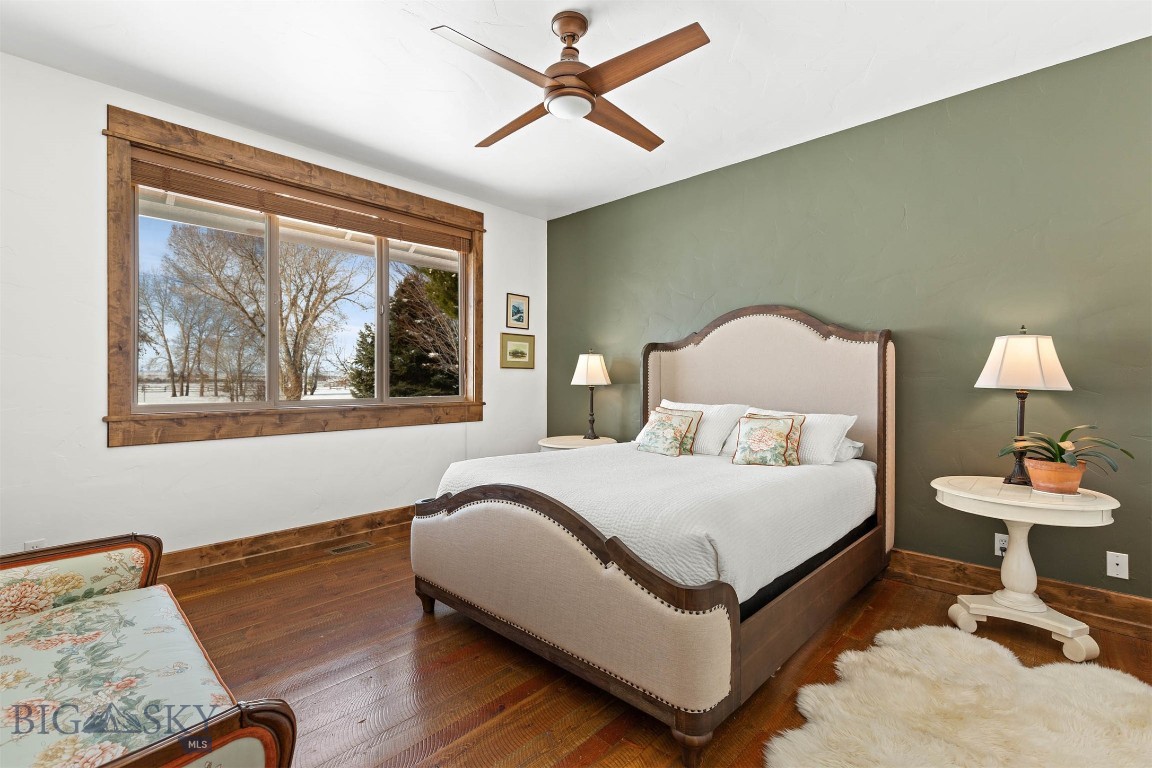 430 Rocking Horse Drive