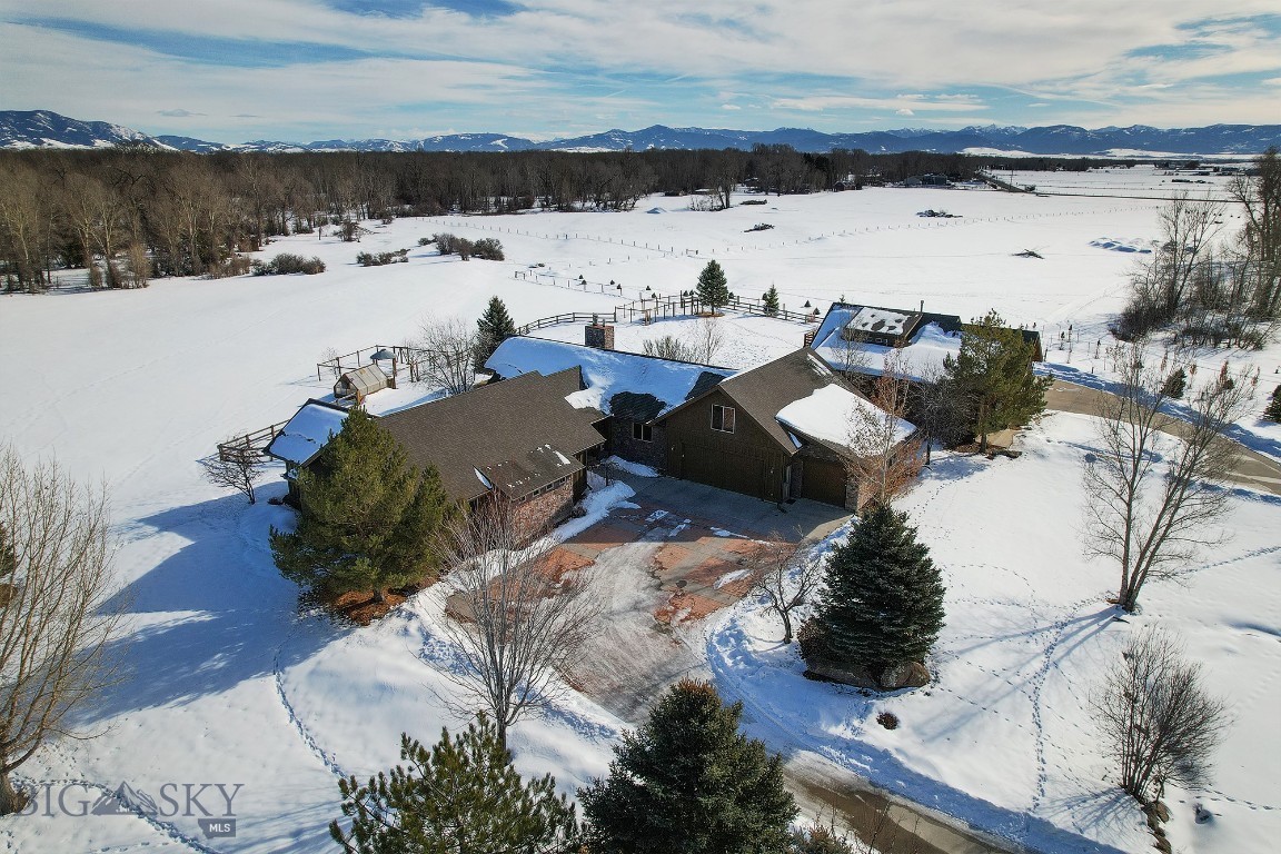 430 Rocking Horse Drive