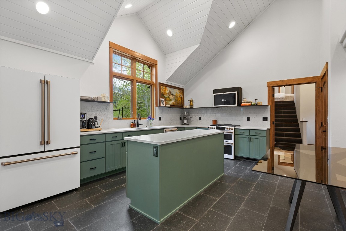 13345 Bridger Canyon Road