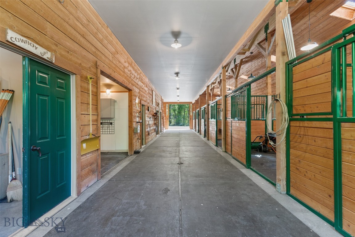 13345 Bridger Canyon Road