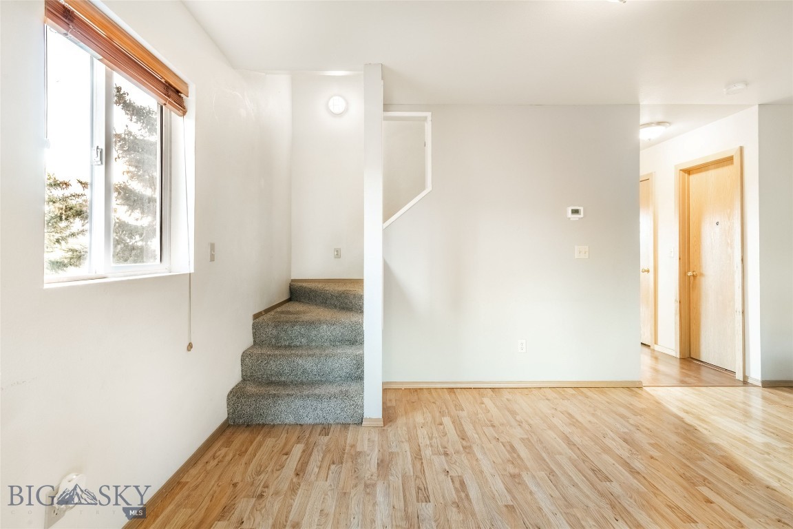 1781 W Kagy Boulevard