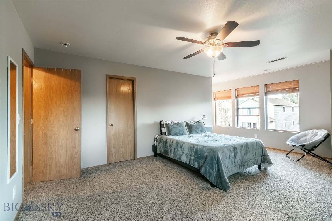 1781 W Kagy Boulevard